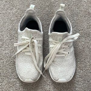 Adidas Cloud Foam Sneakers